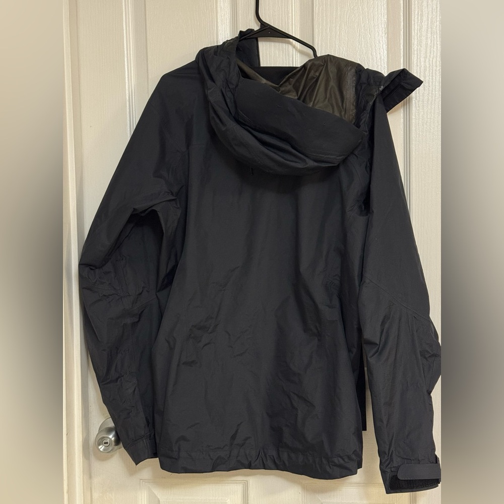 Patagonia M’s Super Cell Jacket – GORE-TEX Paclite® – Size M – Black - Picture 13 of 16